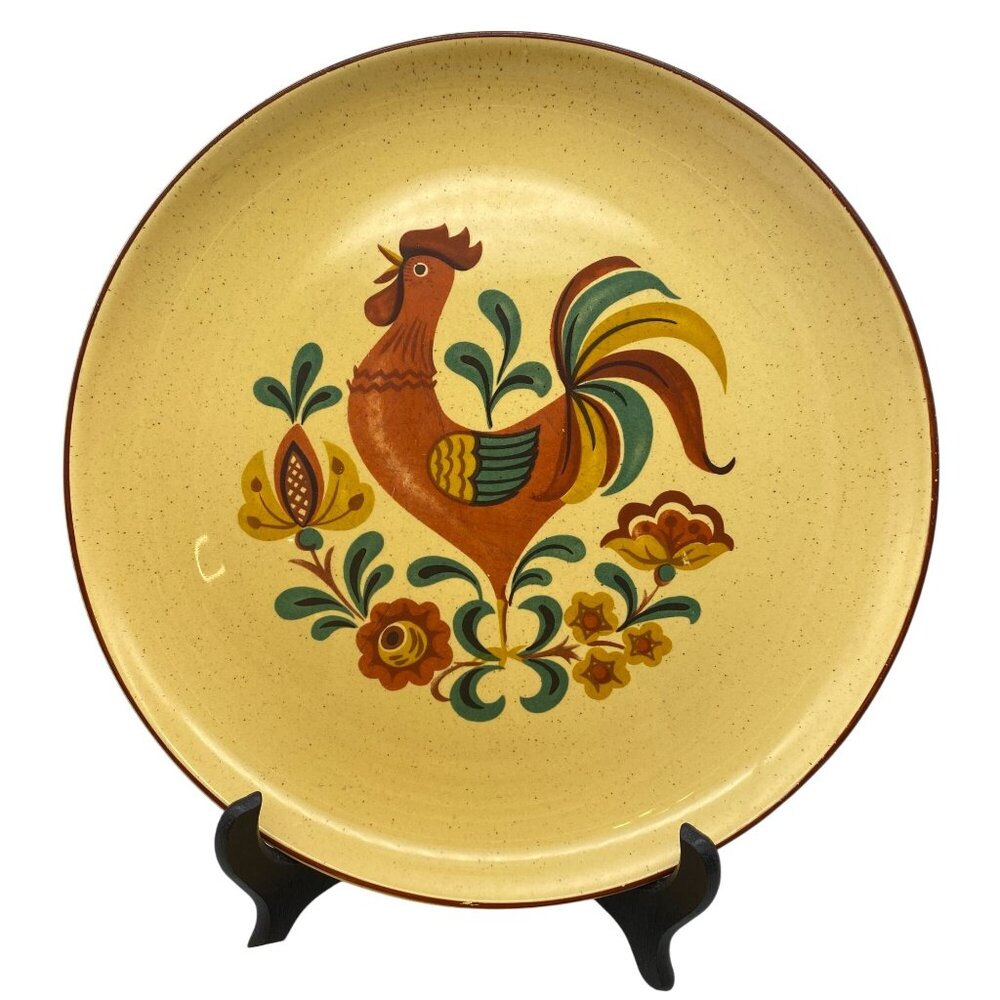 Taylor‎ Smith & Taylor Reveille Rooster Dinner Plates Red Rim lot of 2 10"